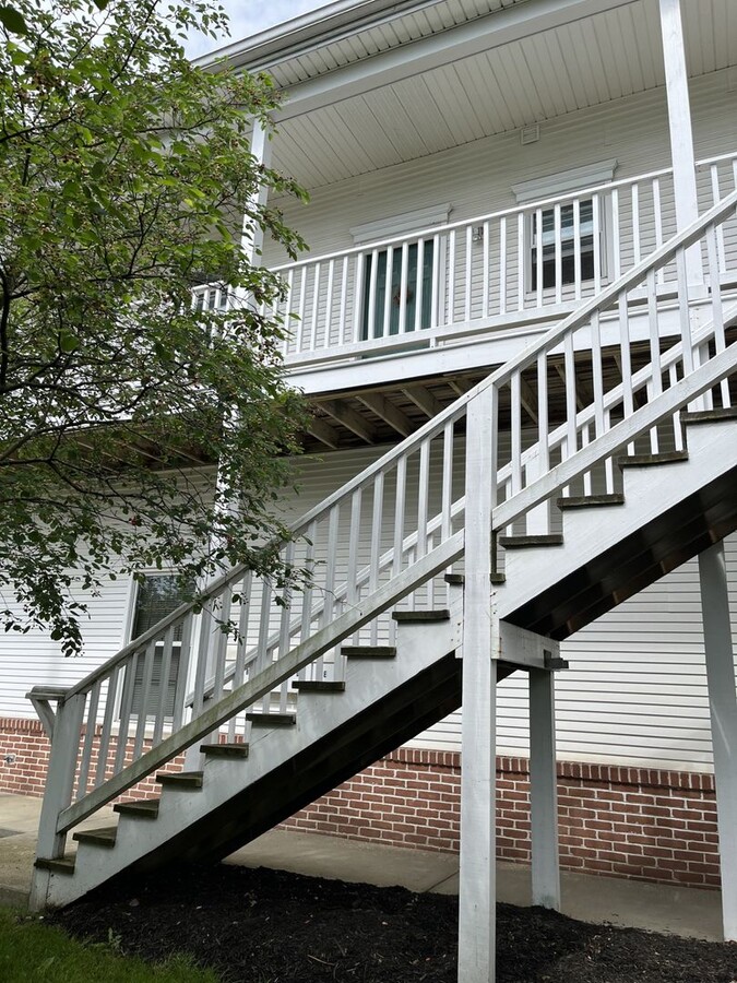 Photo - One bedroom close to downtown!