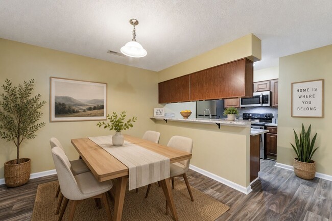 Chason Ridge Apartment Homes