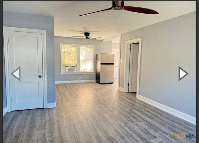 Photo - 1003 E Sabine St