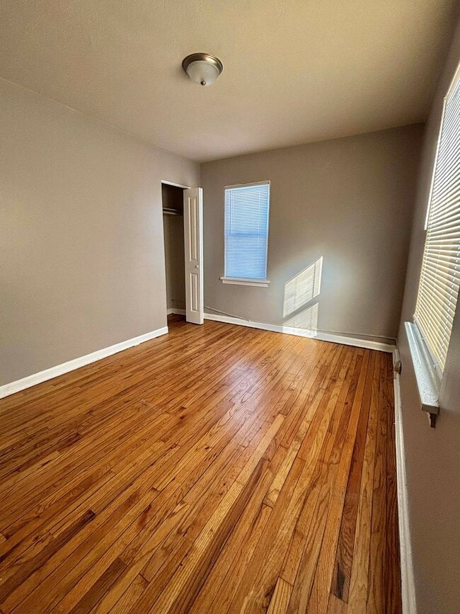 Building Photo - Beautifully Updated 2-Bedroom Home inGary