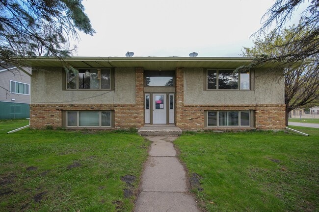 Photo - 891 High St