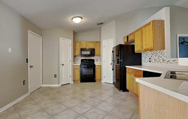 Photo - 6908 Waterbrook Ct