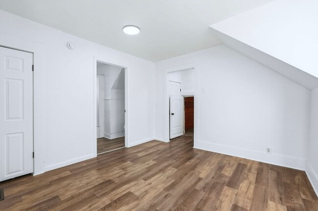 Photo - 3-Bed, 2-Bath Home with Large Kitchen & De...