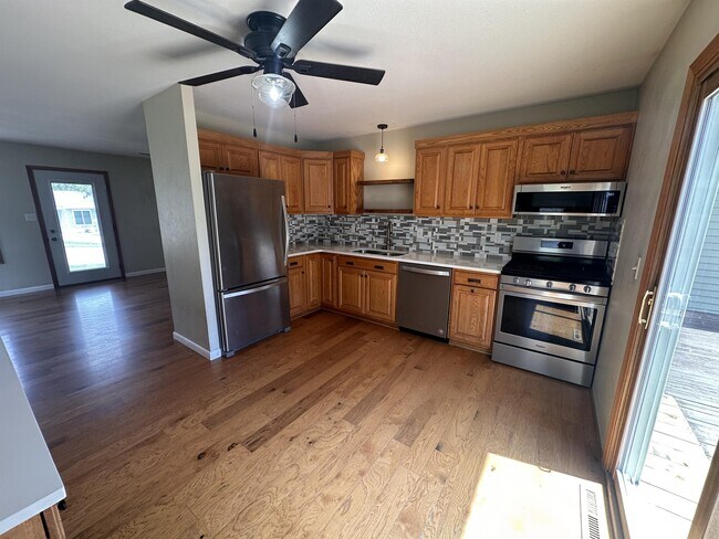 Photo - 1710 Scenic View Dr House