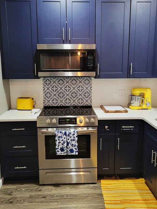 Photo - 1315 S 3rd St Unit Luxury Remodeled Living