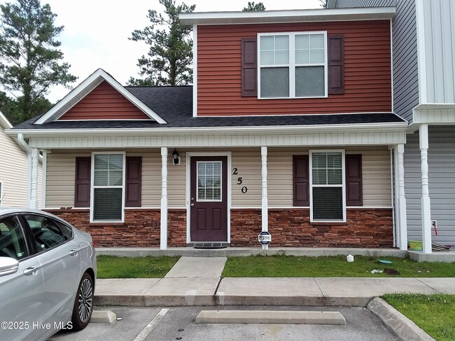 Building Photo - 250 Caldwell Loop Rental