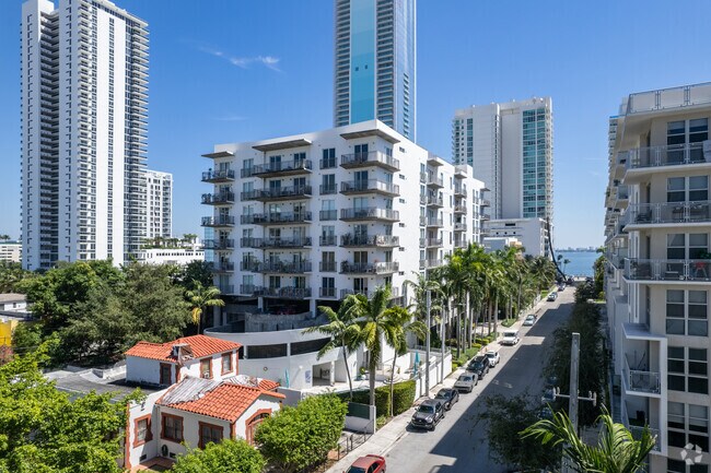 Photo - Baylofts Condominiums