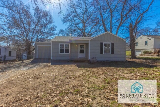Building Photo - 1307 NE 56th Terrace Rental