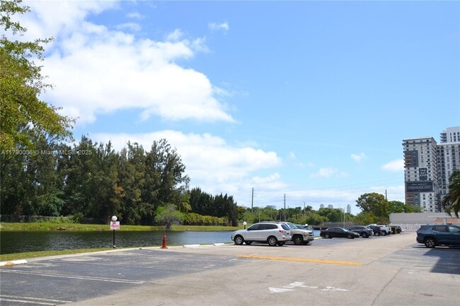 Photo - 16465 NE 22nd Ave Unit 110