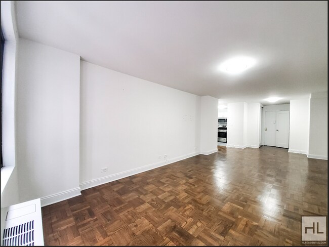 Photo - 5 AVENUE Unidad 8A