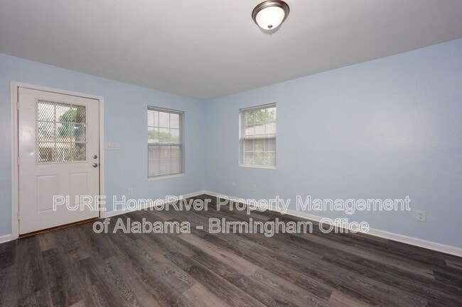 Photo - 621 Bell Ave
