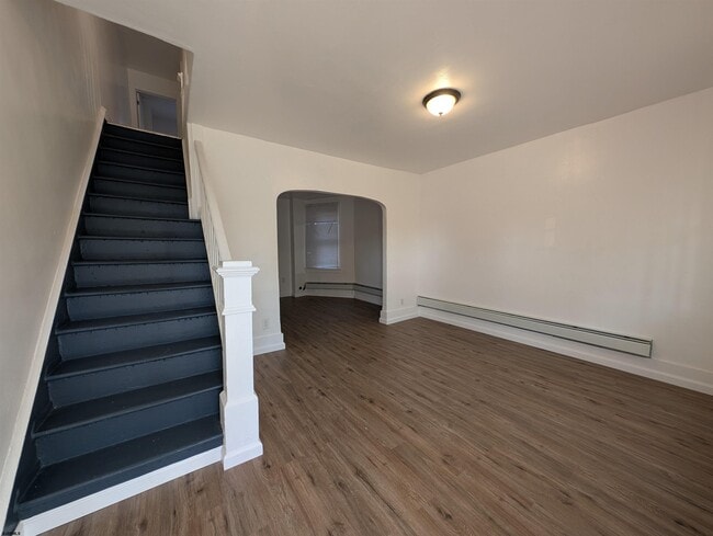 Photo - 2019 Grant Ave