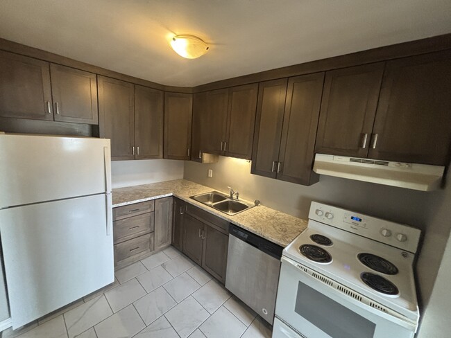Building Photo - 343 Mill St Unit 314