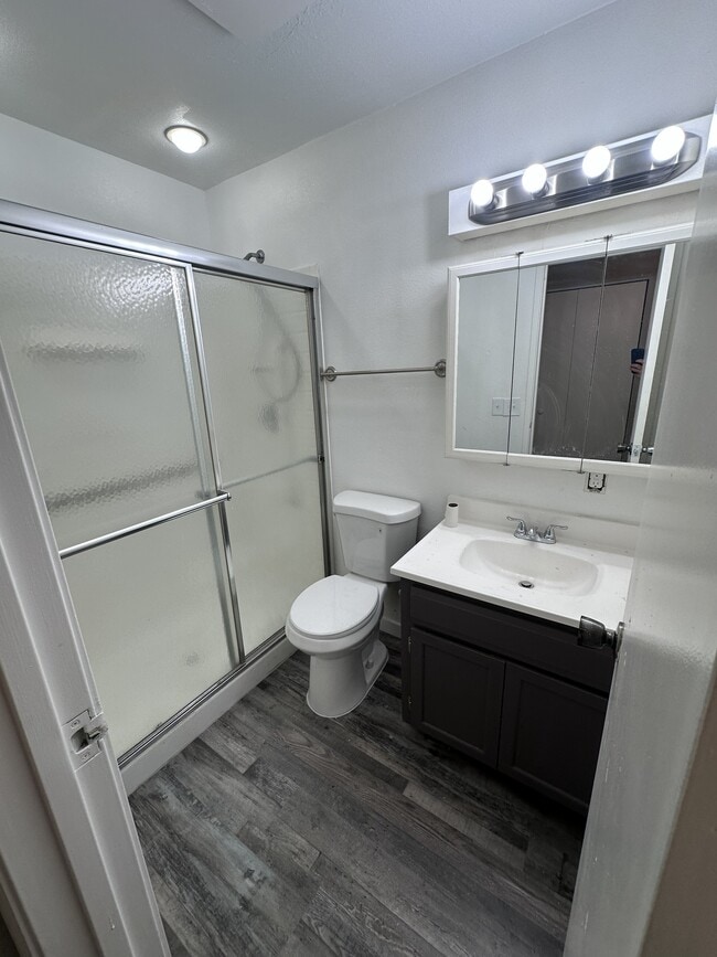 Photo - 2805 Riverside Dr