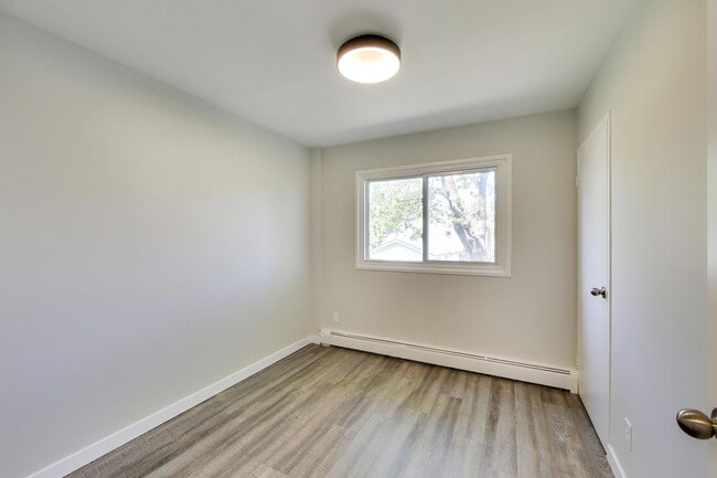 Photo - Freshly Renovated 2 Bedroom 1 Bathroom Apartment! Unit 210