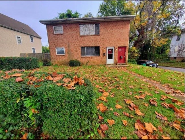 Building Photo - 2017 Lamb Ave Unit B Rental