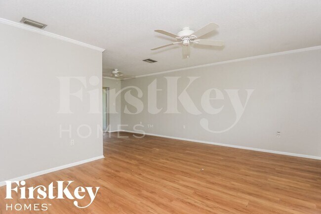 Photo - 964 Roseway Terrace NW