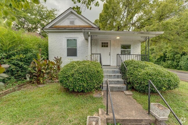 Building Photo - Charming Craftsman Bungalow — 727?N?Holly?... Rental
