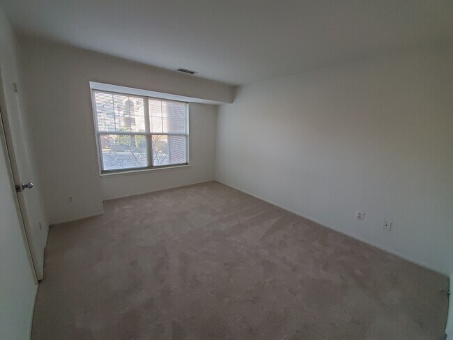 Photo - 1781 Jonathan Way Unit H Unit H