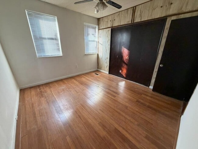 Photo - 2603 S Fairhill St