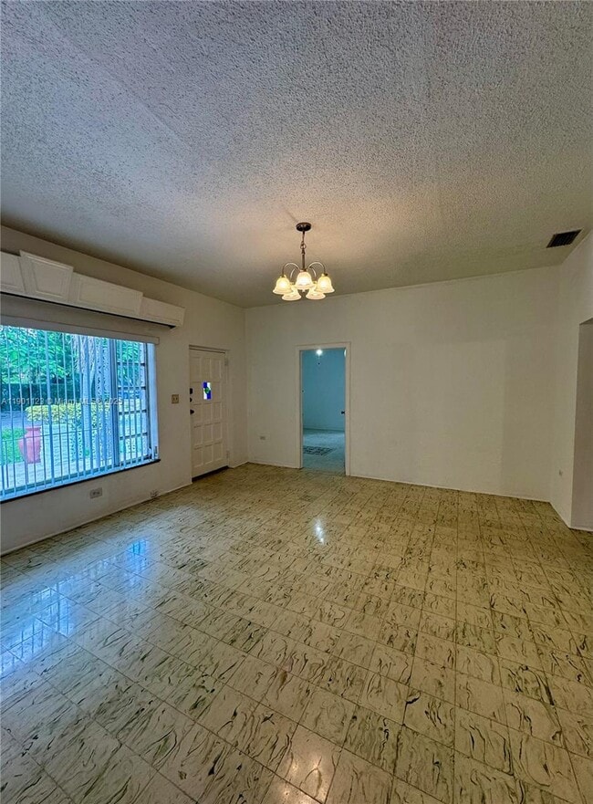 Photo - 5700 SW 42nd St