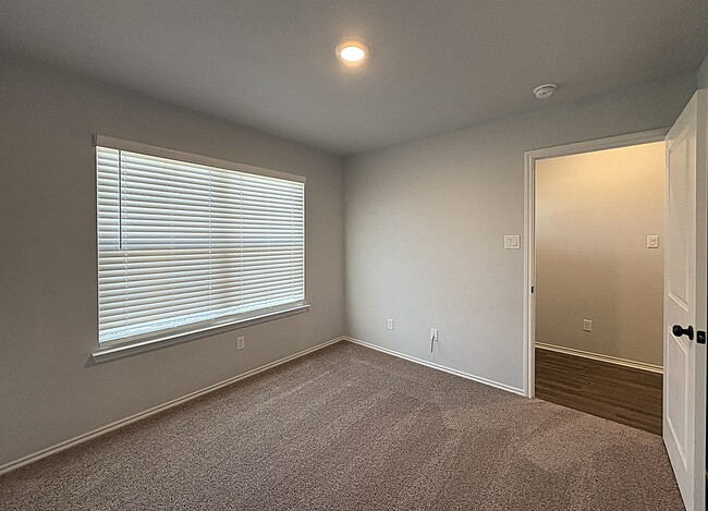 Photo - 1234 Lexington Dr