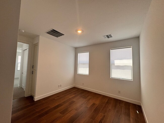Photo - BEAUTIFUL HOME IN ALORAVITA NORTH IN PEORIA