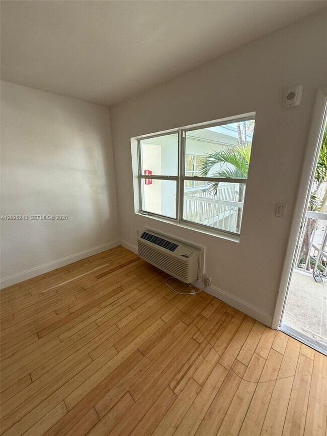 Photo - 8080 Tatum Waterway Dr Unit 19