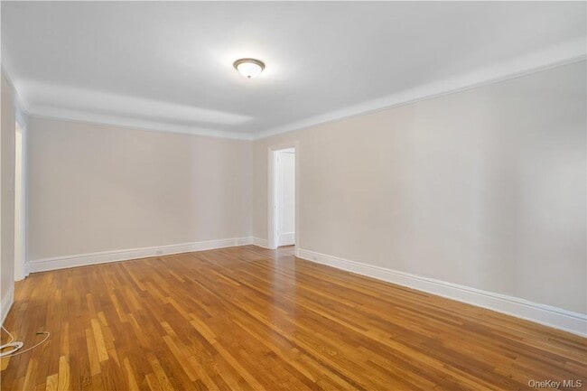 Photo - 234 Martine Ave Unidad 6J