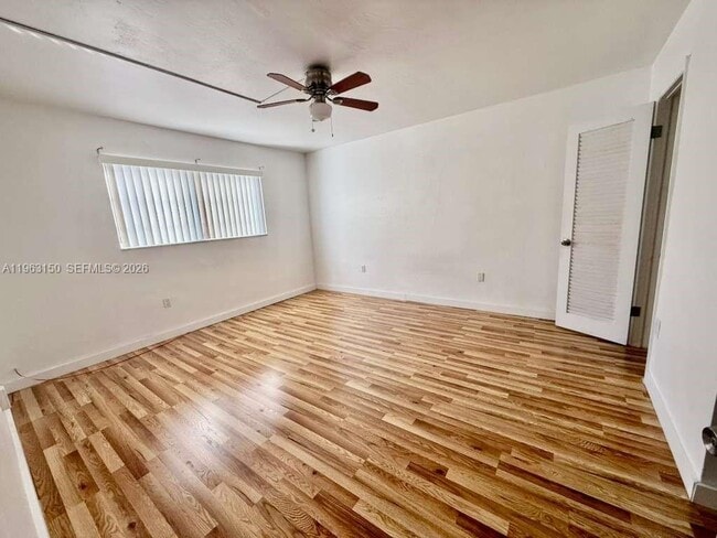 Photo - 1550 NE 191st St Unit 211