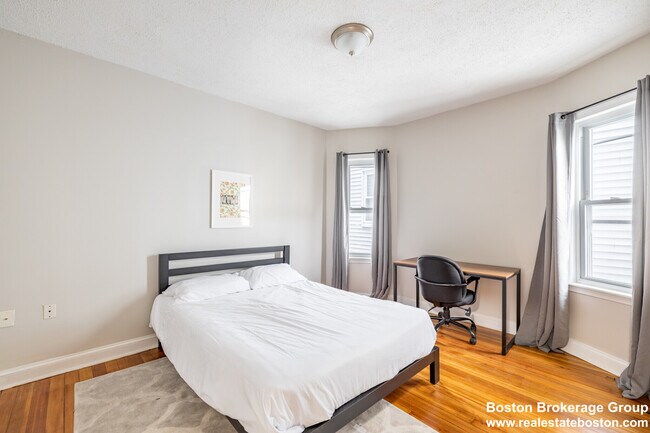 Photo - 17 Cawfield St