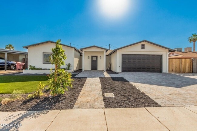 Photo - 2220 N 66th St