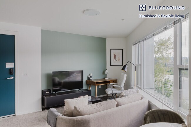 Photo - 4609 Union Bay Pl NE Unit FL4-ID767