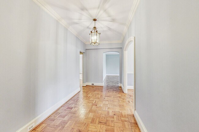 Photo - Elegant 2 Bedroom/ 2 Bath Unit in Westchester Cooperative!