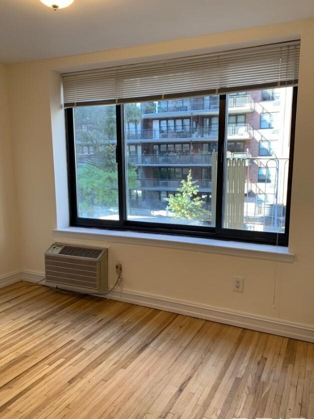 Photo - 1570 1st Avenue Apartments