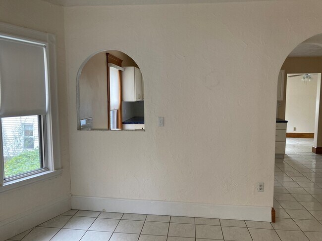 Photo - 36 Windsor Rd Unit 2
