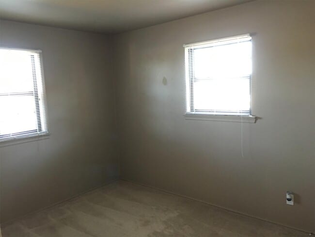 Photo - 1410 E Pitman Ave