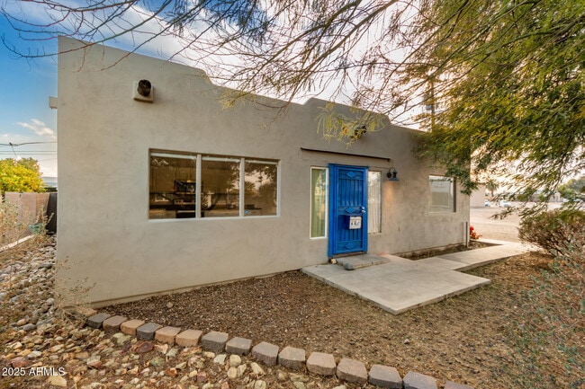 Photo - 407 E Eason Ave