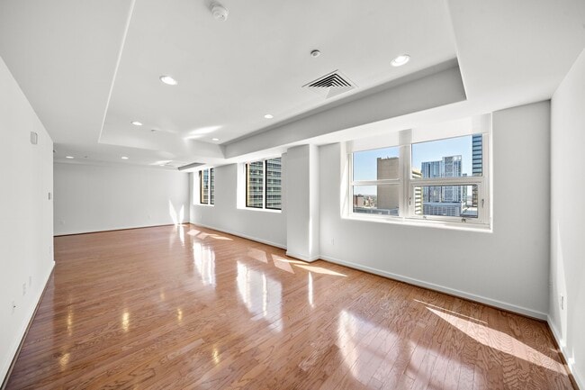 Photo - 914 Main St Unit 1603