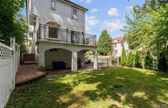 Photo - 11 Floyd Pl Unidad A