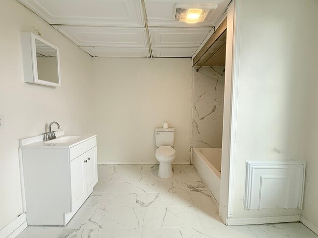 Photo - 210-212 Center Ave