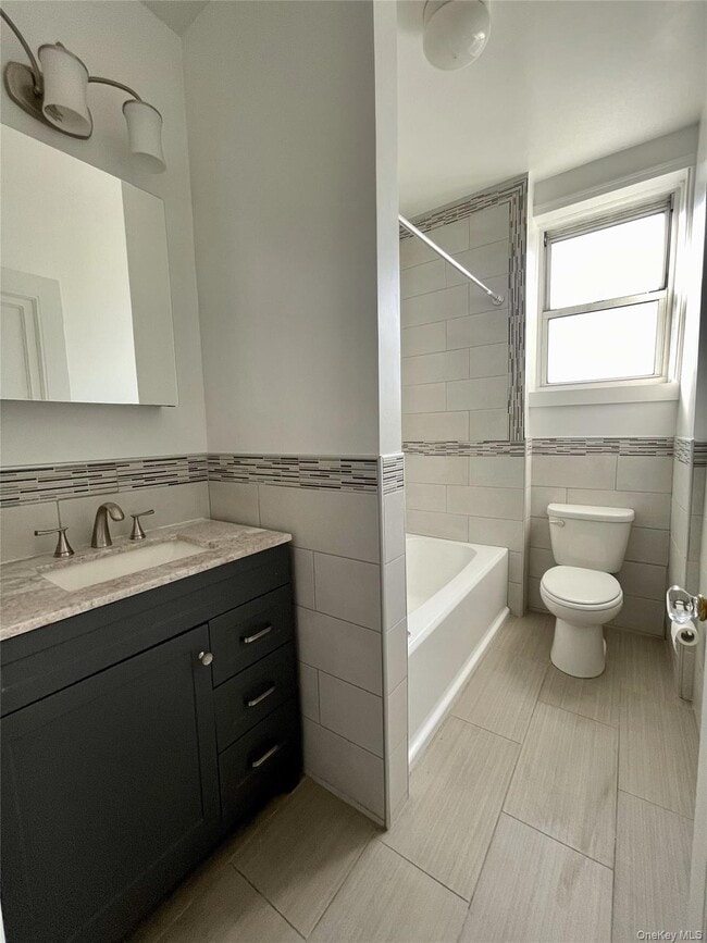 Photo - 40 Fairview Ave Unit 4