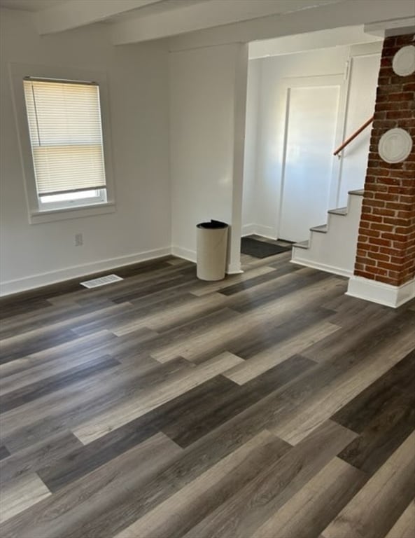 Photo - 87 N High St