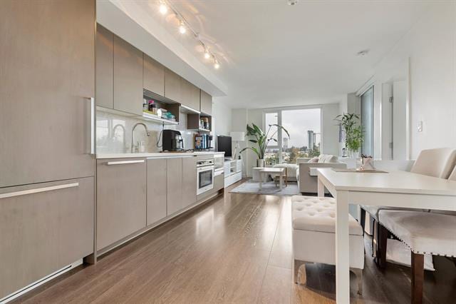 Photo - 1212-13696 100 Avenue Unit 1212