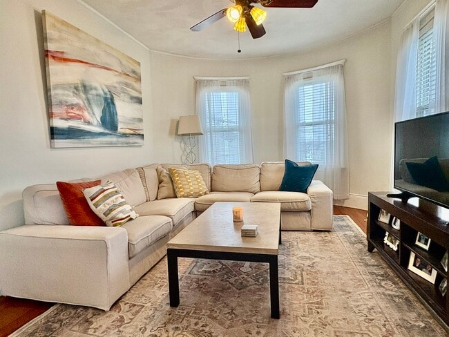 Photo - 69 Beaumont St Unit Apt. 3