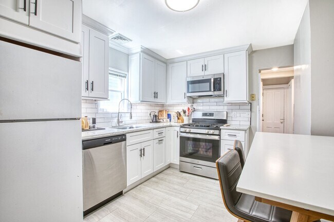 Photo - Sono Area of Norwalk 1 Bedroom apartment Unit 2nd floor