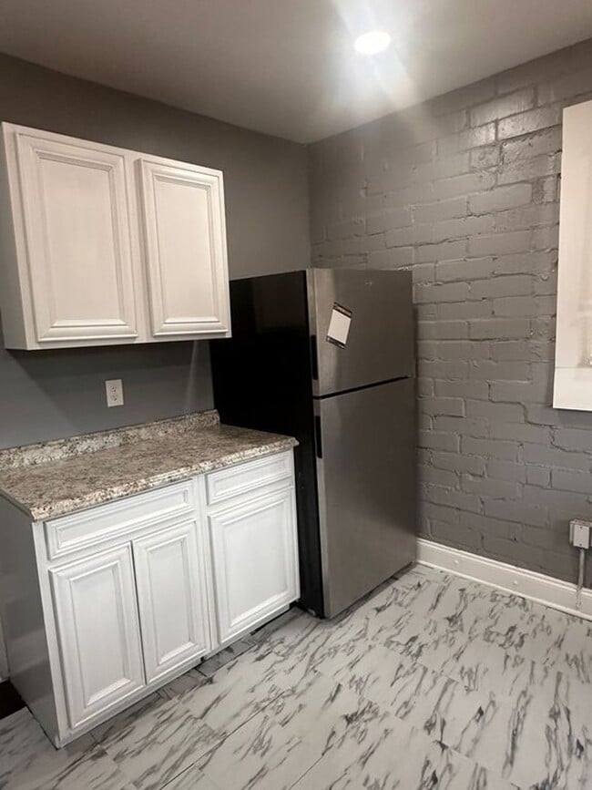 Photo - 384 Sunset Ave NW Unit 4