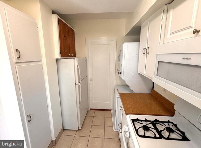 Photo - 1643 Preston Rd