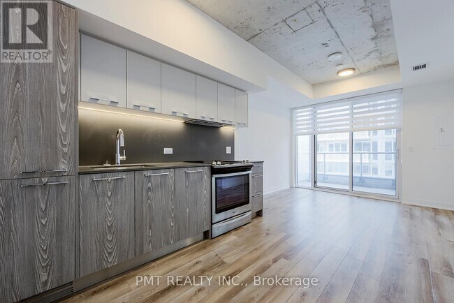 Photo - 30 Baseball Pl Unit 704