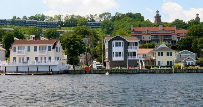 Photo - Waterfront Cottages Apartments